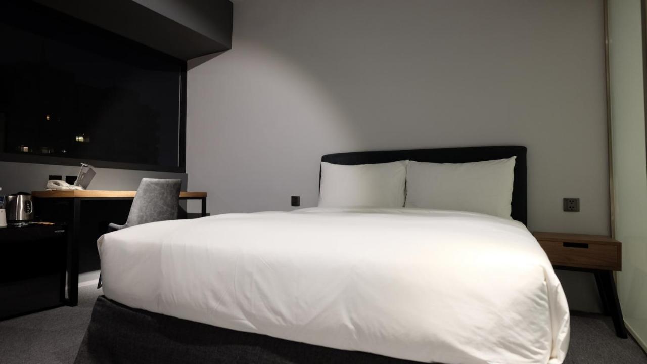 Doudian Ddinn Hotel Taichung Exterior foto