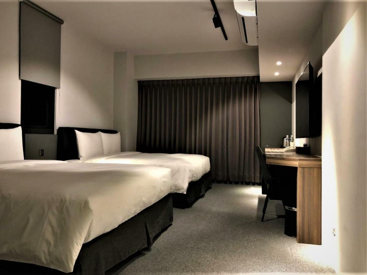 Doudian Ddinn Hotel Taichung Exterior foto